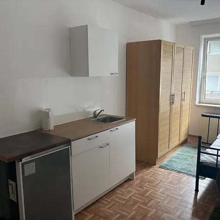 Bed and Breakfast Beenie 5 Λιντς